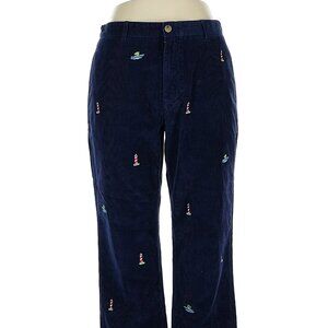 Vineyard Vines Embroidered Christmas medium whale Corduroy 36 x 30